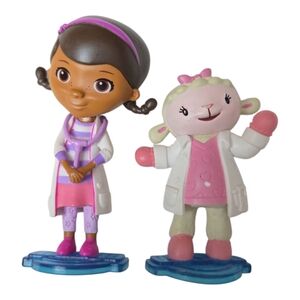 10/$10 Doc McStuffins & Lambie Cake Topper Toys